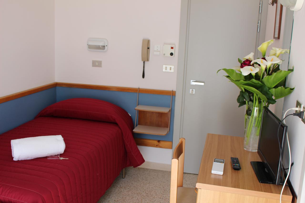 Emma Hotel 3*